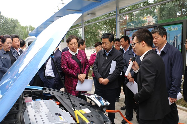 市委副書記、市長王奮彥帶隊(duì)觀摩督查公司項(xiàng)目建設(shè)工作(圖2)